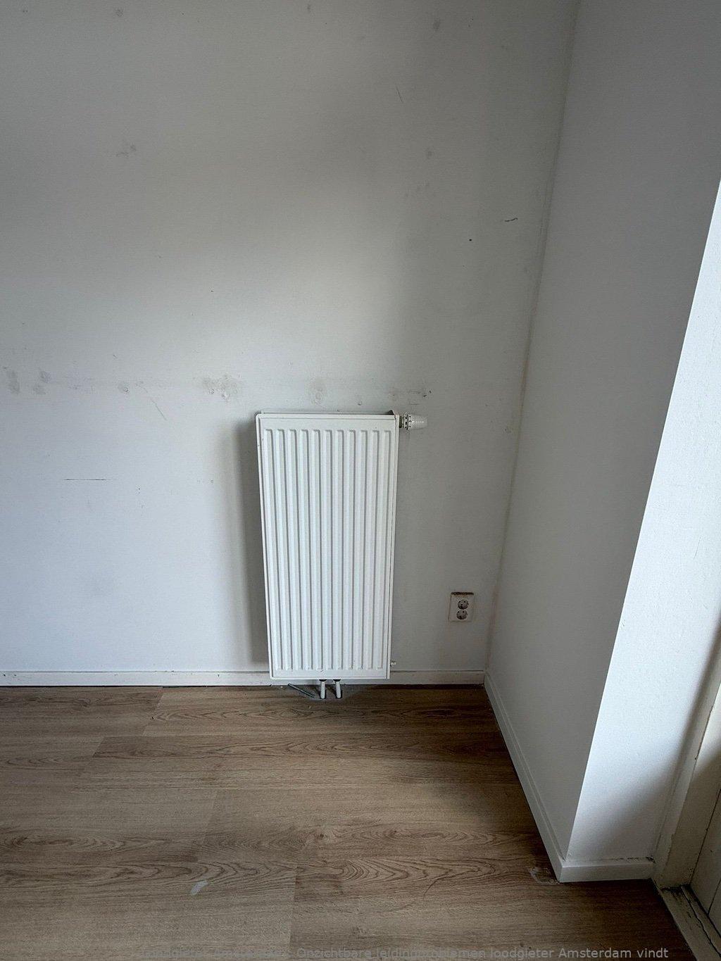 Onzichtbare leidingproblemen loodgieter Amsterdam vindt